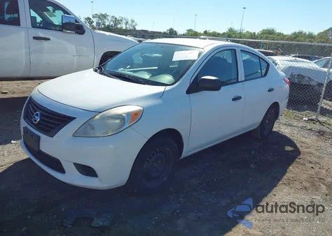 2014 Nissan Versa 1.6 S from USA, damaged, VIN 3N1CN7AP2EL815428